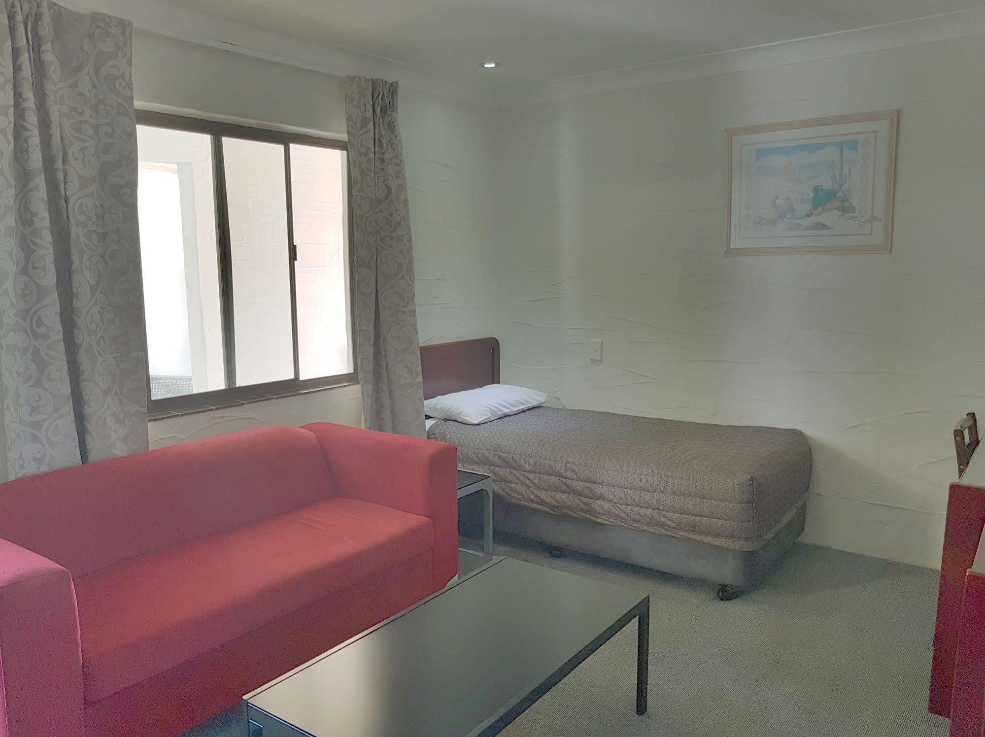 กราฟตัน ลอดจ์ โมเทล Motel ภายนอก รูปภาพ